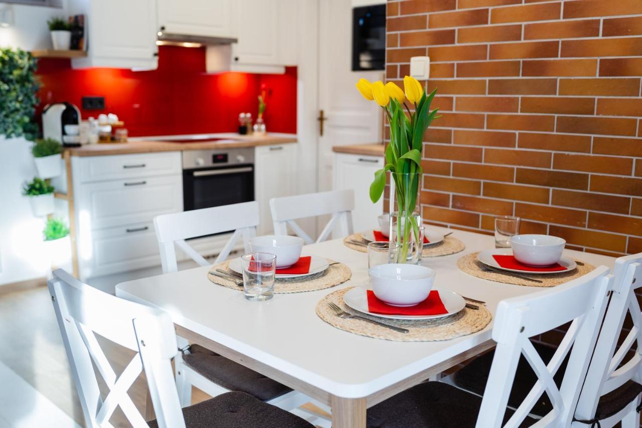 Sara-Lux Apartman Nyarliget Zewnętrze zdjęcie