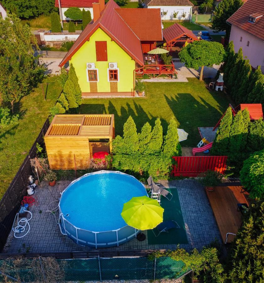 Sara-Lux Apartman Nyarliget Zewnętrze zdjęcie