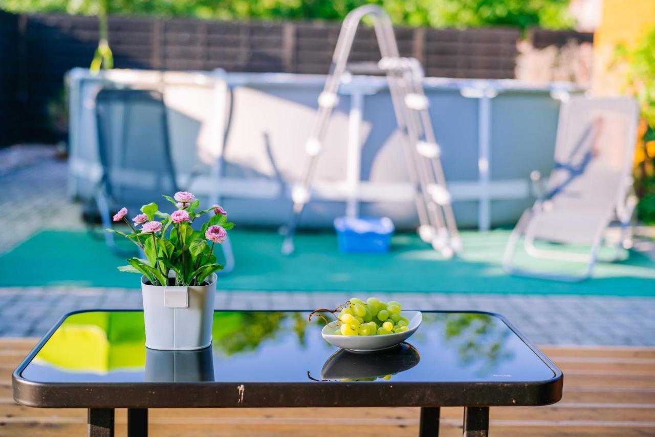 Sara-Lux Apartman Nyarliget Zewnętrze zdjęcie