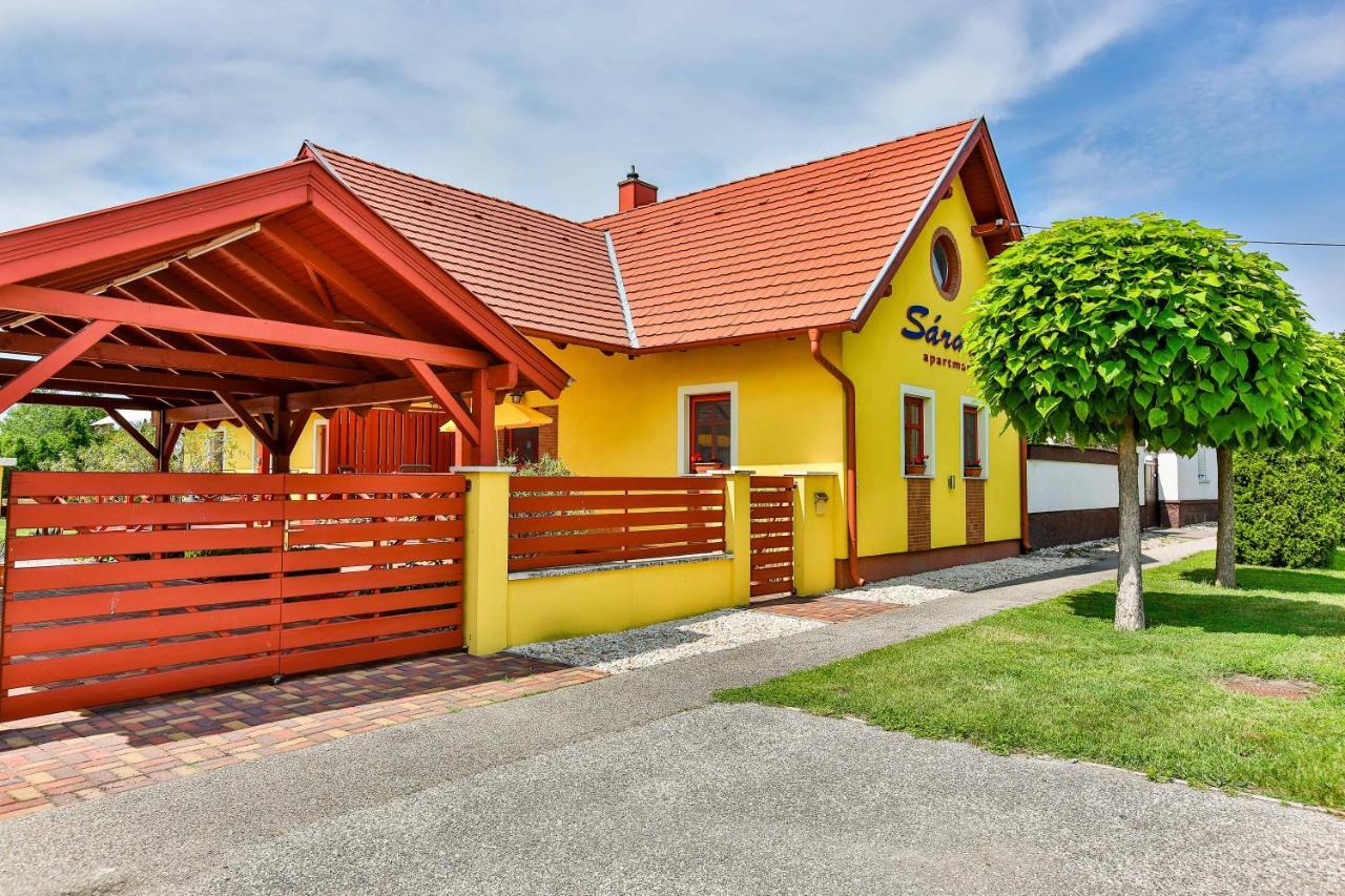 Sara-Lux Apartman Nyarliget Zewnętrze zdjęcie